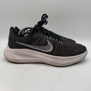 Nike Zoom Winflo 8 Sneaker Women's 7.5 Black White Gray CW3421-005 Lace Up Shoe